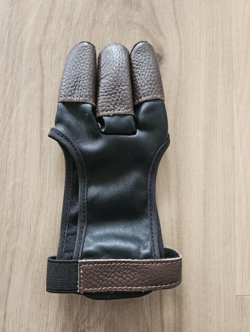 Youth SMALL Archery Glove with Forearm Protective Gear Set